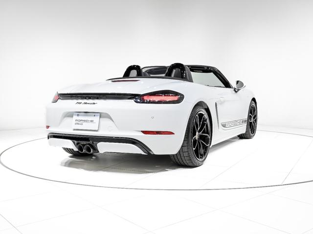 ７１８ボクスター ７１８ボクスター　スポーツクロノパッケージ　パワーステアリング　プラス　ポルシェアクティブサスペンションマネジメント　レーン　チェンジ　アシスト　パワーステアリングプラス　ペダル　フットレストアルミニウム（51枚目）