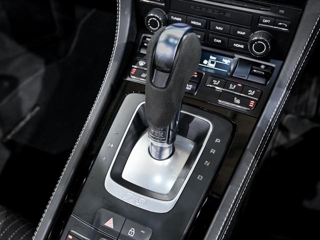 ７１８ボクスター ７１８ボクスターＴ　スポーツクロノパッケージ　７１８Ｔインテリア　パッケージ　ライトデザインパッケージ　レーン　チェンジ　アシスト　電動可倒式エクステリア　ミラー　Ｒａｃｅ－ＴｅｘのＧＴスポーツ　ステアリングホイール（29枚目）