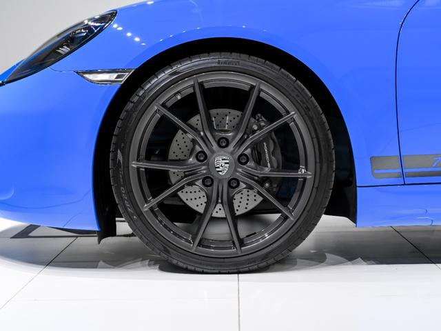 ７１８ボクスター ７１８ボクスターＴ　スポーツクロノパッケージ　７１８Ｔインテリア　パッケージ　ライトデザインパッケージ　レーン　チェンジ　アシスト　電動可倒式エクステリア　ミラー　Ｒａｃｅ－ＴｅｘのＧＴスポーツ　ステアリングホイール（49枚目）
