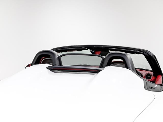 ７１８スパイダー ７１８スパイダー　６ＭＴ　スポーツクロノパッケージ　シートヒーター　ＰＡＳＭ　２０インチ　７１８　Ｓｐｙｄｅｒホイール　シートヒーター　スモーカーパッケージ　ストレージパッケージ　フロアマット　スポーツクロノパッケージ（44枚目）
