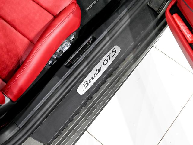 ７１８ボクスター ７１８ボクスターＧＴＳ　４．０　スポーツクロノパッケージ　ＢＯＳＥサラウンド　サウンド　システム　ＰＡＳＭ　パワーステアリング　プラス　ストレージパッケージ　スポーツクロノパッケージ　シートヒーター　レーン　チェンジ　アシスト（38枚目）