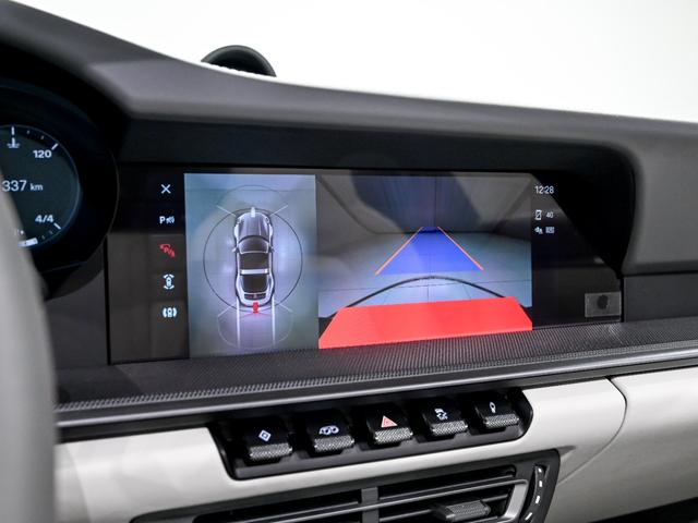 ９１１ ９１１タルガ４　スポーツクロノパッケージ　スポーツエグゾーストシステム　パワーステアリング　プラス　ＢＯＳＥ　サラウンド　サウンド　システム　ストレージパッケージ　シートヒーター　シートベンチレーション（25枚目）