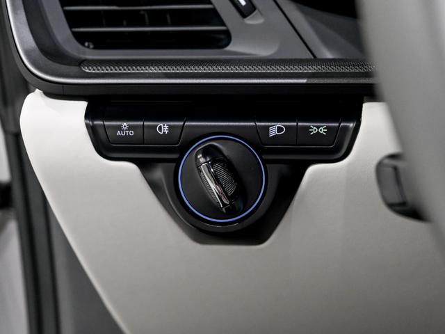 ９１１ ９１１タルガ４　スポーツクロノパッケージ　スポーツエグゾーストシステム　パワーステアリング　プラス　ＢＯＳＥ　サラウンド　サウンド　システム　ストレージパッケージ　シートヒーター　シートベンチレーション（36枚目）
