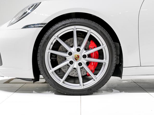 ９１１ ９１１タルガ４Ｓ　スポクロ　スポエグ　ＳｐｏｒｔＤｅｓｉｇｎ　パッケージ　フロント　アクスル　リフト　システム　パワーステアリング　プラスシートヒーター　シートベンチレーション　ＢＯＳＥサラウンドサウンドシステム（16枚目）