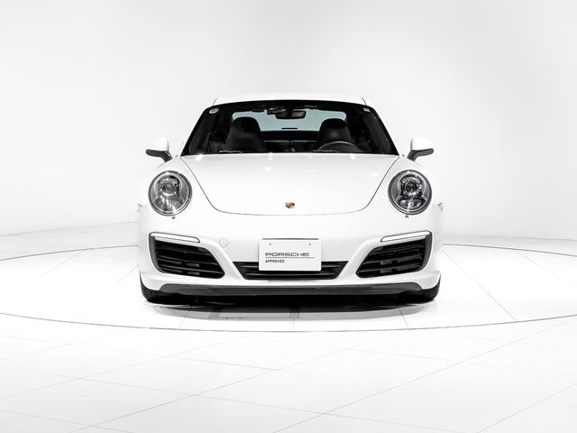 ９１１ ９１１カレラ　スポーツクロノパッケージ　パワーステアリングプラス　シートヒーター　クルーズコントロール　シートヒーター　助手席ラゲッジネット　フロアマット　１９ｉｎ　Ｃａｒｒｅｒａホイール（2枚目）
