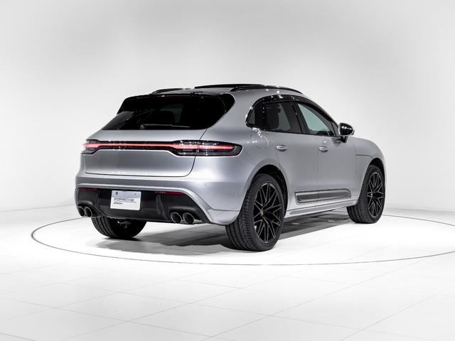 マカン マカンＧＴＳ　Ｂｕｒｍｅｓｔｅｒ　ハイエンドサラウンドサウンド　システム　ＰＡＳＭ　パノラマ　ルーフ　システム　プライバシーガラス　エクステリア　パッケージ　カーボンインテリアパッケージ　シートヒーター（5枚目）
