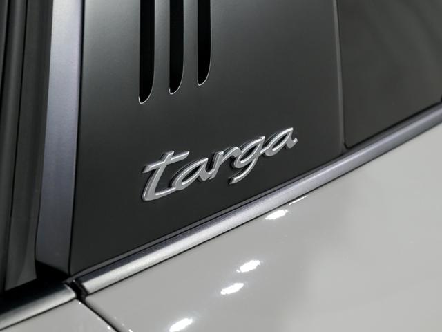 ９１１ ９１１タルガ４　スポクロ　スポエグ　パワーステアリング＋　２０／２１インチ　ＲＳ　Ｓｐｙｄｅｒ　Ｄｅｓｉｇｎ　ホイール　メモリーパッケージ付　１４　ｗａｙ電動スポーツシート　シートベンチレーション（46枚目）