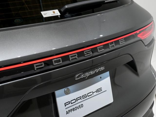 カイエン ベースグレード　ＢＯＳＥサラウンドサウンドシステム　パノラマルーフシステム　２１インチＣａｙｅｎｎｅＴｕｒｂｏデザインホイール　シートヒーター　シートベンチレーション　コンフォートシート　１４ｗａｙ電動調節メモリー付（47枚目）