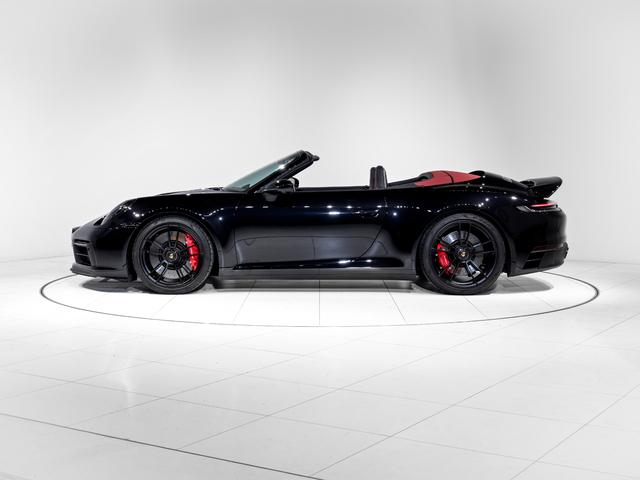 ９１１ ９１１カレラＧＴＳ　カブリオレ　フロントリフター　ＢＯＳＥサラウンドサウンドシステム　アダプティブクルーズコントロール　トラフィックジャムアシスト　ストレージパッケージ　シートヒーター　ＬＥＤヘッドライトＰＤＬＳ＋ティンテッド（8枚目）