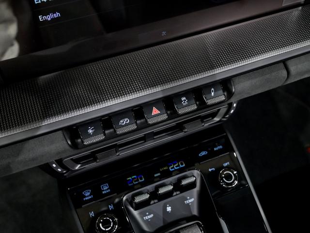 ９１１ ９１１カレラＧＴＳ　カブリオレ　フロントリフター　ＢＯＳＥサラウンドサウンドシステム　アダプティブクルーズコントロール　トラフィックジャムアシスト　ストレージパッケージ　シートヒーター　ＬＥＤヘッドライトＰＤＬＳ＋ティンテッド（26枚目）