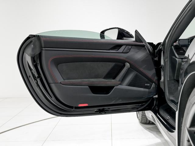 ９１１ ９１１カレラＧＴＳ　カブリオレ　フロントリフター　ＢＯＳＥサラウンドサウンドシステム　アダプティブクルーズコントロール　トラフィックジャムアシスト　ストレージパッケージ　シートヒーター　ＬＥＤヘッドライトＰＤＬＳ＋ティンテッド（41枚目）