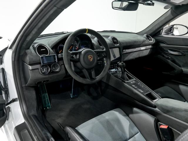 ７１８ケイマン ７１８ケイマンＧＴ４　ＲＳ　ヴァイザッハＰＫＧ　クラブスポーツＰＫＧ　スポーツクロノＰＫＧ　２０インチ　７１８　Ｃａｙｍａｎ　ＧＴ４　ＲＳ　鍛造マグネシウムホイール　フロントアクスル　リフトシステム　ＬＥＤ　ヘッドライトＰＤＬＳ（9枚目）