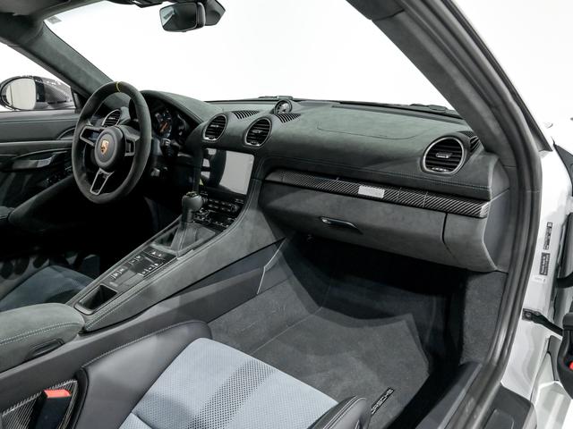 ７１８ケイマン ７１８ケイマンＧＴ４　ＲＳ　ヴァイザッハＰＫＧ　クラブスポーツＰＫＧ　スポーツクロノＰＫＧ　２０インチ　７１８　Ｃａｙｍａｎ　ＧＴ４　ＲＳ　鍛造マグネシウムホイール　フロントアクスル　リフトシステム　ＬＥＤ　ヘッドライトＰＤＬＳ（14枚目）