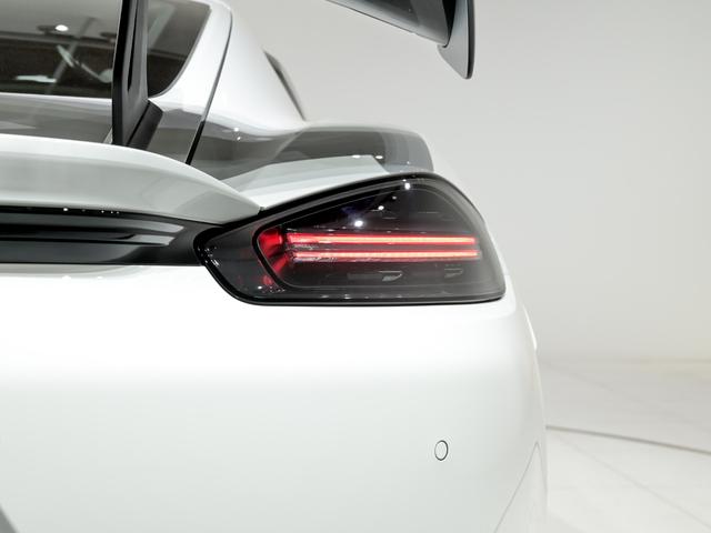 ７１８ケイマン ７１８ケイマンＧＴ４　ＲＳ　ヴァイザッハＰＫＧ　クラブスポーツＰＫＧ　スポーツクロノＰＫＧ　２０インチ　７１８　Ｃａｙｍａｎ　ＧＴ４　ＲＳ　鍛造マグネシウムホイール　フロントアクスル　リフトシステム　ＬＥＤ　ヘッドライトＰＤＬＳ（18枚目）