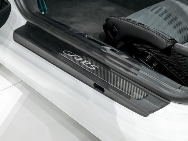 ７１８ケイマン ７１８ケイマンＧＴ４　ＲＳ　ヴァイザッハＰＫＧ　クラブスポーツＰＫＧ　スポーツクロノＰＫＧ　２０インチ　７１８　Ｃａｙｍａｎ　ＧＴ４　ＲＳ　鍛造マグネシウムホイール　フロントアクスル　リフトシステム　ＬＥＤ　ヘッドライトＰＤＬＳ（36枚目）