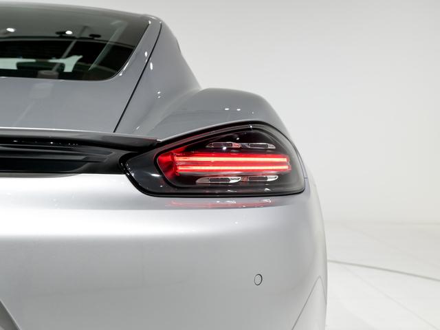 718ケイマン 718ケイマンS スポーツクロノ パッケージ パワーステアリングプラス シートヒーター 20inc Carrera S ホイール 電動可倒式ドアミラー 助手席ラゲッジネット フロアマット(18枚目)