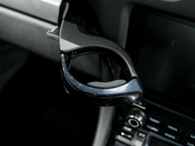 718ケイマン 718ケイマンS スポーツクロノ パッケージ パワーステアリングプラス シートヒーター 20inc Carrera S ホイール 電動可倒式ドアミラー 助手席ラゲッジネット フロアマット(24枚目)