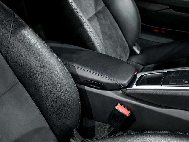 718ケイマン 718ケイマンS スポーツクロノ パッケージ パワーステアリングプラス シートヒーター 20inc Carrera S ホイール 電動可倒式ドアミラー 助手席ラゲッジネット フロアマット(32枚目)