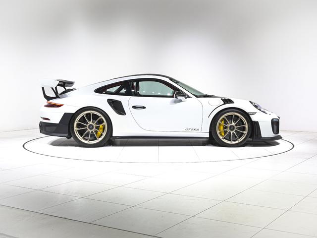 911 911GT2 RS ヴァイザッハPKG クラブスポーツPKG スポーツクロノPKG フロントリフトシステム LEDメインブラックヘッドライトPDLS スモーカーパッケージ ライトデザインパッケージ(4枚目)