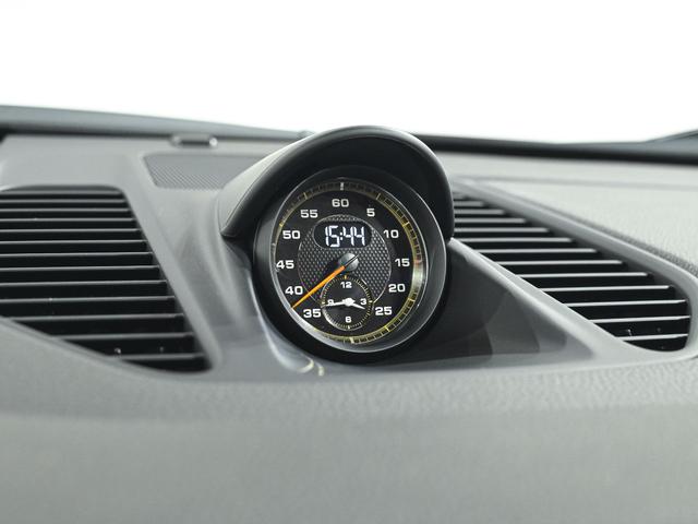 911 911GT2 RS ヴァイザッハPKG クラブスポーツPKG スポーツクロノPKG フロントリフトシステム LEDメインブラックヘッドライトPDLS スモーカーパッケージ ライトデザインパッケージ(10枚目)