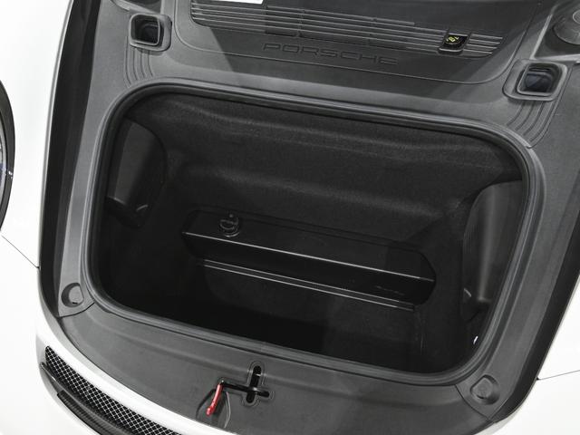 911 911GT2 RS ヴァイザッハPKG クラブスポーツPKG スポーツクロノPKG フロントリフトシステム LEDメインブラックヘッドライトPDLS スモーカーパッケージ ライトデザインパッケージ(15枚目)