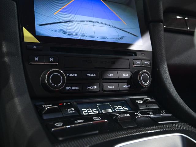 911 911GT2 RS ヴァイザッハPKG クラブスポーツPKG スポーツクロノPKG フロントリフトシステム LEDメインブラックヘッドライトPDLS スモーカーパッケージ ライトデザインパッケージ(27枚目)