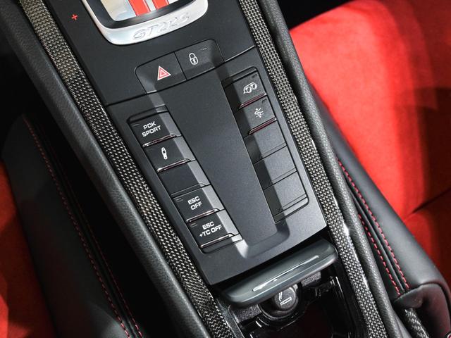 911 911GT2 RS ヴァイザッハPKG クラブスポーツPKG スポーツクロノPKG フロントリフトシステム LEDメインブラックヘッドライトPDLS スモーカーパッケージ ライトデザインパッケージ(29枚目)