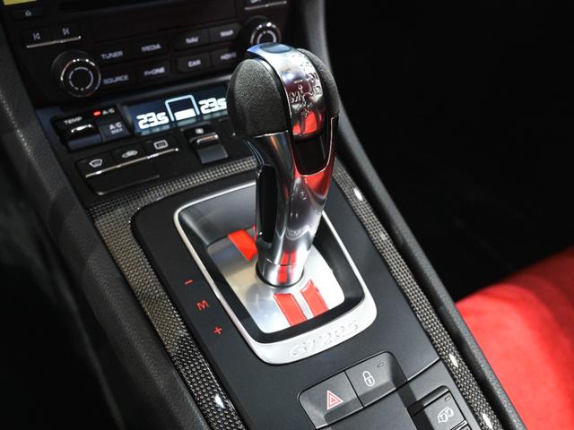 911 911GT2 RS ヴァイザッハPKG クラブスポーツPKG スポーツクロノPKG フロントリフトシステム LEDメインブラックヘッドライトPDLS スモーカーパッケージ ライトデザインパッケージ(30枚目)