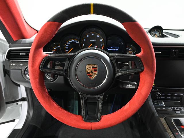 911 911GT2 RS ヴァイザッハPKG クラブスポーツPKG スポーツクロノPKG フロントリフトシステム LEDメインブラックヘッドライトPDLS スモーカーパッケージ ライトデザインパッケージ(33枚目)