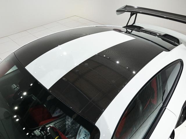 911 911GT2 RS ヴァイザッハPKG クラブスポーツPKG スポーツクロノPKG フロントリフトシステム LEDメインブラックヘッドライトPDLS スモーカーパッケージ ライトデザインパッケージ(41枚目)