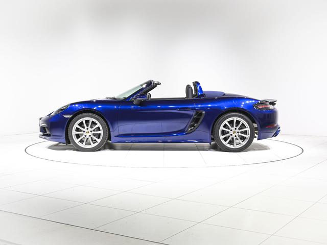 718ボクスター 718ボクスター スポーツクロノPKG SportDesignPKG パワーステアリング+ ヒーター付マルチファンクション ステアリングホイール シートヒーター LEDヘッドライトPDLS(8枚目)