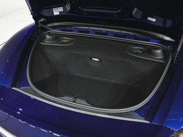 718ボクスター 718ボクスター スポーツクロノPKG SportDesignPKG パワーステアリング+ ヒーター付マルチファンクション ステアリングホイール シートヒーター LEDヘッドライトPDLS(16枚目)