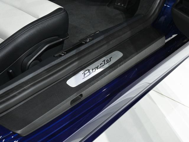 718ボクスター 718ボクスター スポーツクロノPKG SportDesignPKG パワーステアリング+ ヒーター付マルチファンクション ステアリングホイール シートヒーター LEDヘッドライトPDLS(36枚目)