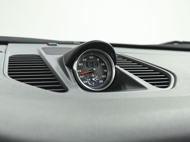 911 カブリオレ カレラ4 GTS カーボンインテリアPKG BOSEサラウンドサウンドシステム パワーステアリングプラス LED ヘッドライトPDLS シートヒーター リアアクセルステアリング 20in 911Turbo Sホイール(10枚目)