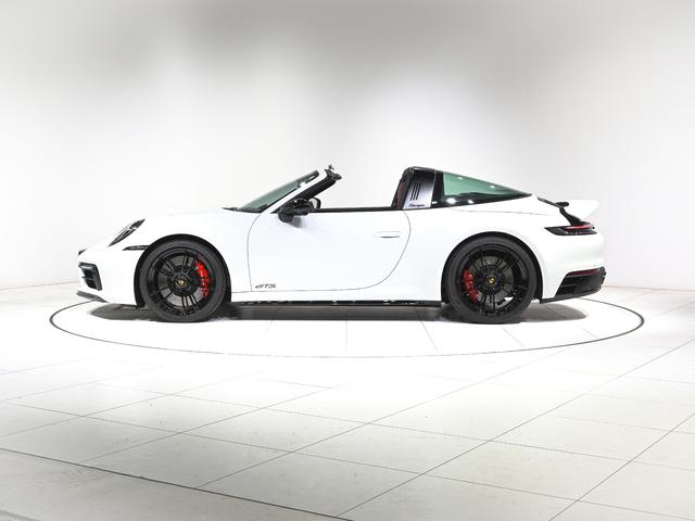 911 911タルガ4GTS BOSEサラウンドサウンドシステム パワーステアリング+ ライトデザインPKG エクステンデッドマットカーボンインテリアPKG LEDヘッドライトPDLS+ シートヒーター(8枚目)