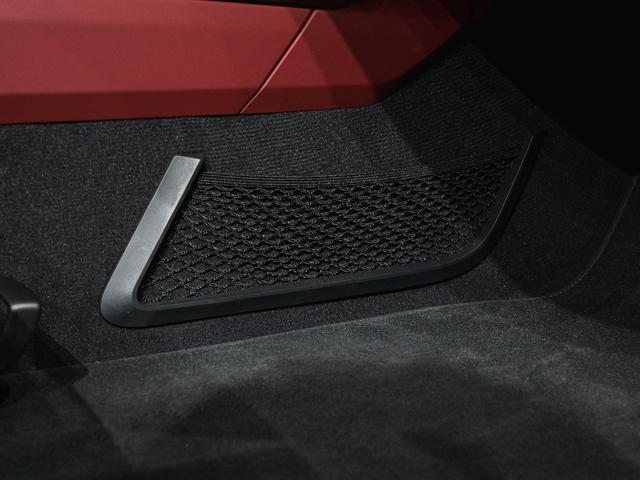 911 911タルガ4GTS BOSEサラウンドサウンドシステム パワーステアリング+ ライトデザインPKG エクステンデッドマットカーボンインテリアPKG LEDヘッドライトPDLS+ シートヒーター(22枚目)