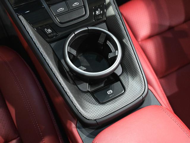 911 911タルガ4GTS BOSEサラウンドサウンドシステム パワーステアリング+ ライトデザインPKG エクステンデッドマットカーボンインテリアPKG LEDヘッドライトPDLS+ シートヒーター(30枚目)