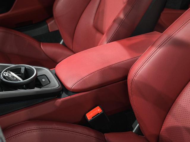 911 911タルガ4GTS BOSEサラウンドサウンドシステム パワーステアリング+ ライトデザインPKG エクステンデッドマットカーボンインテリアPKG LEDヘッドライトPDLS+ シートヒーター(31枚目)