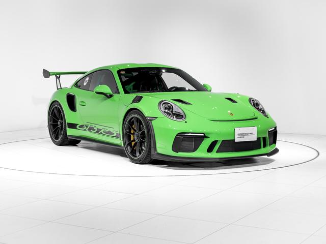 ９１１ ＧＴ３　ＲＳ　ＰＤＫ　クロノ　パッケージ　クラブスポーツパッケージ　ＰＣＣＢ　フロントアクスルリフトシステム　２０インチ　ＧＴ３　ＲＳホイール　プライバシーガラス　フロアマット　フルバケットシート（3枚目）