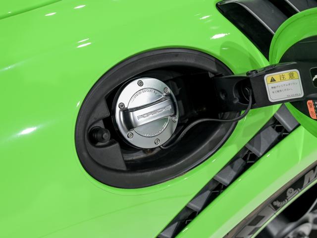 ９１１ ＧＴ３　ＲＳ　ＰＤＫ　クロノ　パッケージ　クラブスポーツパッケージ　ＰＣＣＢ　フロントアクスルリフトシステム　２０インチ　ＧＴ３　ＲＳホイール　プライバシーガラス　フロアマット　フルバケットシート（39枚目）