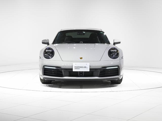 ９１１ ９１１カレラ　スポクロ　スポエグ　シートベンチレーション　ストレージＰＫＧ　ライバシーガラス　ＥｘｃｌｕｓｉｖｅＤｅｓｉｇｎテールライト　シートヒーター　シートベンチレーション　レーン　キーピングアシスト　ＡＣＣ（2枚目）