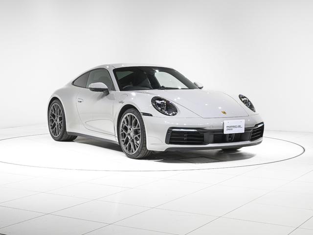 ９１１ ９１１カレラ　スポクロ　スポエグ　シートベンチレーション　ストレージＰＫＧ　ライバシーガラス　ＥｘｃｌｕｓｉｖｅＤｅｓｉｇｎテールライト　シートヒーター　シートベンチレーション　レーン　キーピングアシスト　ＡＣＣ（3枚目）