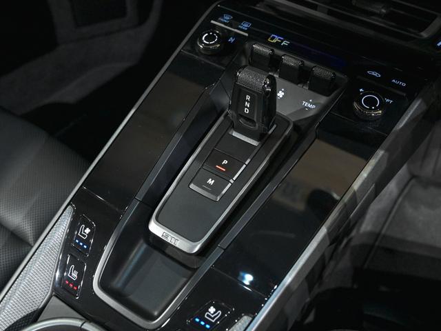 ９１１ ９１１カレラ　スポクロ　スポエグ　シートベンチレーション　ストレージＰＫＧ　ライバシーガラス　ＥｘｃｌｕｓｉｖｅＤｅｓｉｇｎテールライト　シートヒーター　シートベンチレーション　レーン　キーピングアシスト　ＡＣＣ（28枚目）