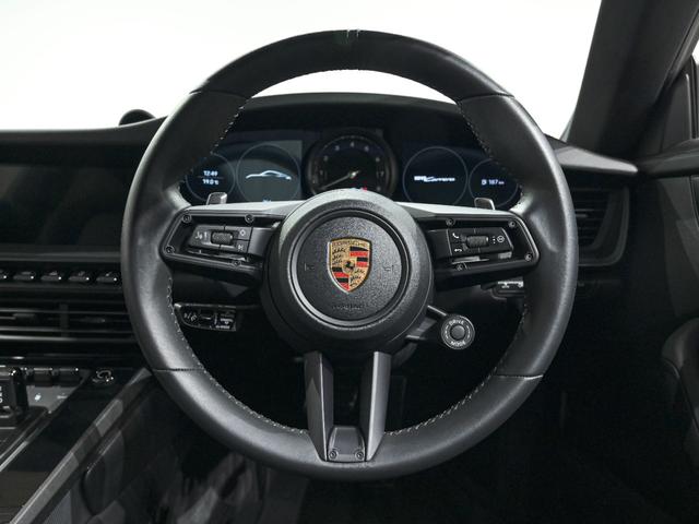 ９１１ ９１１カレラ　スポクロ　スポエグ　シートベンチレーション　ストレージＰＫＧ　ライバシーガラス　ＥｘｃｌｕｓｉｖｅＤｅｓｉｇｎテールライト　シートヒーター　シートベンチレーション　レーン　キーピングアシスト　ＡＣＣ（33枚目）