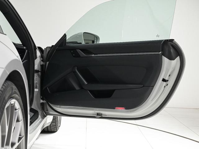 ９１１ ９１１カレラ　スポクロ　スポエグ　シートベンチレーション　ストレージＰＫＧ　ライバシーガラス　ＥｘｃｌｕｓｉｖｅＤｅｓｉｇｎテールライト　シートヒーター　シートベンチレーション　レーン　キーピングアシスト　ＡＣＣ（40枚目）