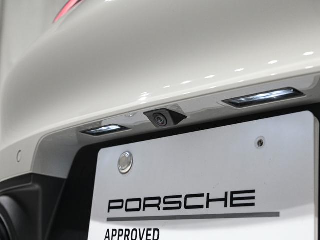 ９１１ ９１１カレラ　スポクロ　スポエグ　シートベンチレーション　ストレージＰＫＧ　ライバシーガラス　ＥｘｃｌｕｓｉｖｅＤｅｓｉｇｎテールライト　シートヒーター　シートベンチレーション　レーン　キーピングアシスト　ＡＣＣ（50枚目）
