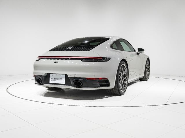 ９１１ ９１１カレラ　スポクロ　スポエグ　シートベンチレーション　ストレージＰＫＧ　ライバシーガラス　ＥｘｃｌｕｓｉｖｅＤｅｓｉｇｎテールライト　シートヒーター　シートベンチレーション　レーン　キーピングアシスト　ＡＣＣ（53枚目）
