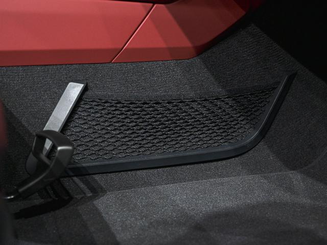 911 911カレラGTS 992.2 BOSEサウンドシステム PASM パワーステアリング+ 助手席フットウェルストレージネット シートヒーター マトリクスLEDヘッドライト 20/21インチ Carrera GTSホイール(22枚目)