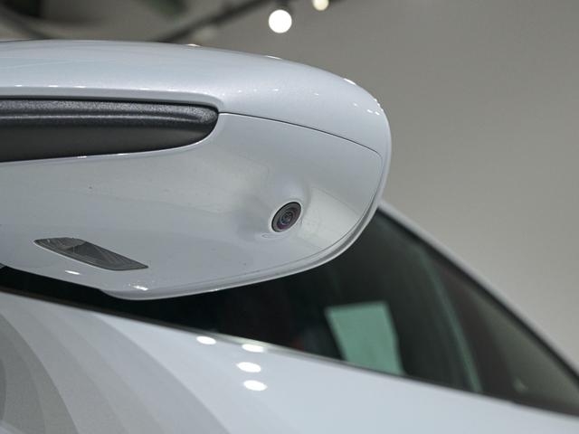 911 911カレラGTS 992.2 BOSEサウンドシステム PASM パワーステアリング+ 助手席フットウェルストレージネット シートヒーター マトリクスLEDヘッドライト 20/21インチ Carrera GTSホイール(47枚目)