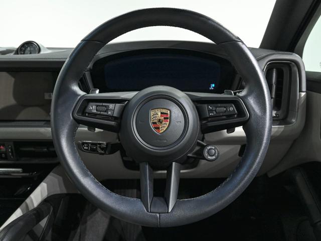 カイエンクーペ ベースグレード スポーツクロノPKG スポーツテールパイプ BOSEサウンドシステム プライバシーガラス シートヒーター シートベンチレーション メモリーパッケージ付 14 way電動コンフォートシート(31枚目)